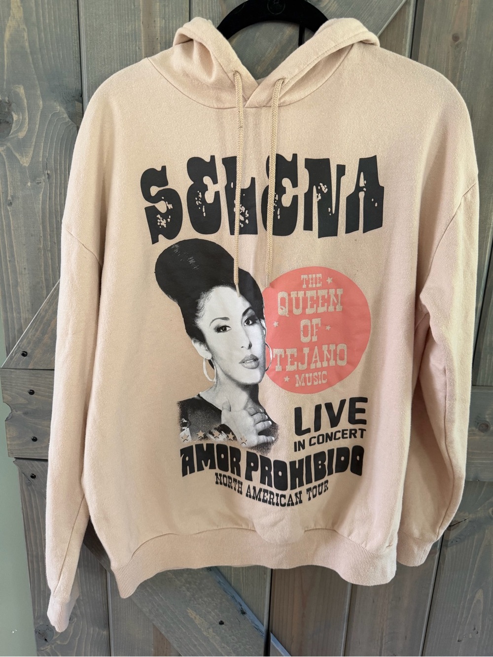 Selena Amor Prohibido Tour Hoodie Medium Queen of Tejano Music